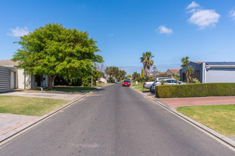 2 Bedroom Property for Sale in Victoria Park Western Cape